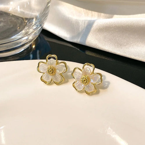 Antique Blossom Earring