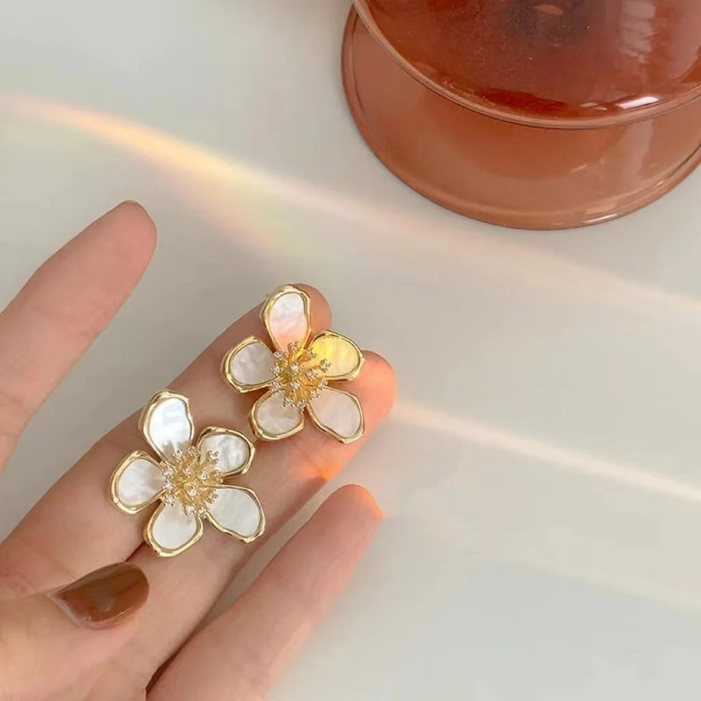 Antique Blossom Earring
