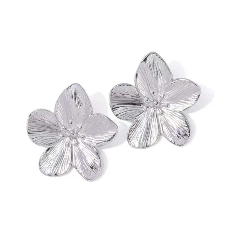 Floral Wisper Earring