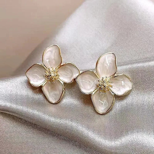 Antique Blossom Earring