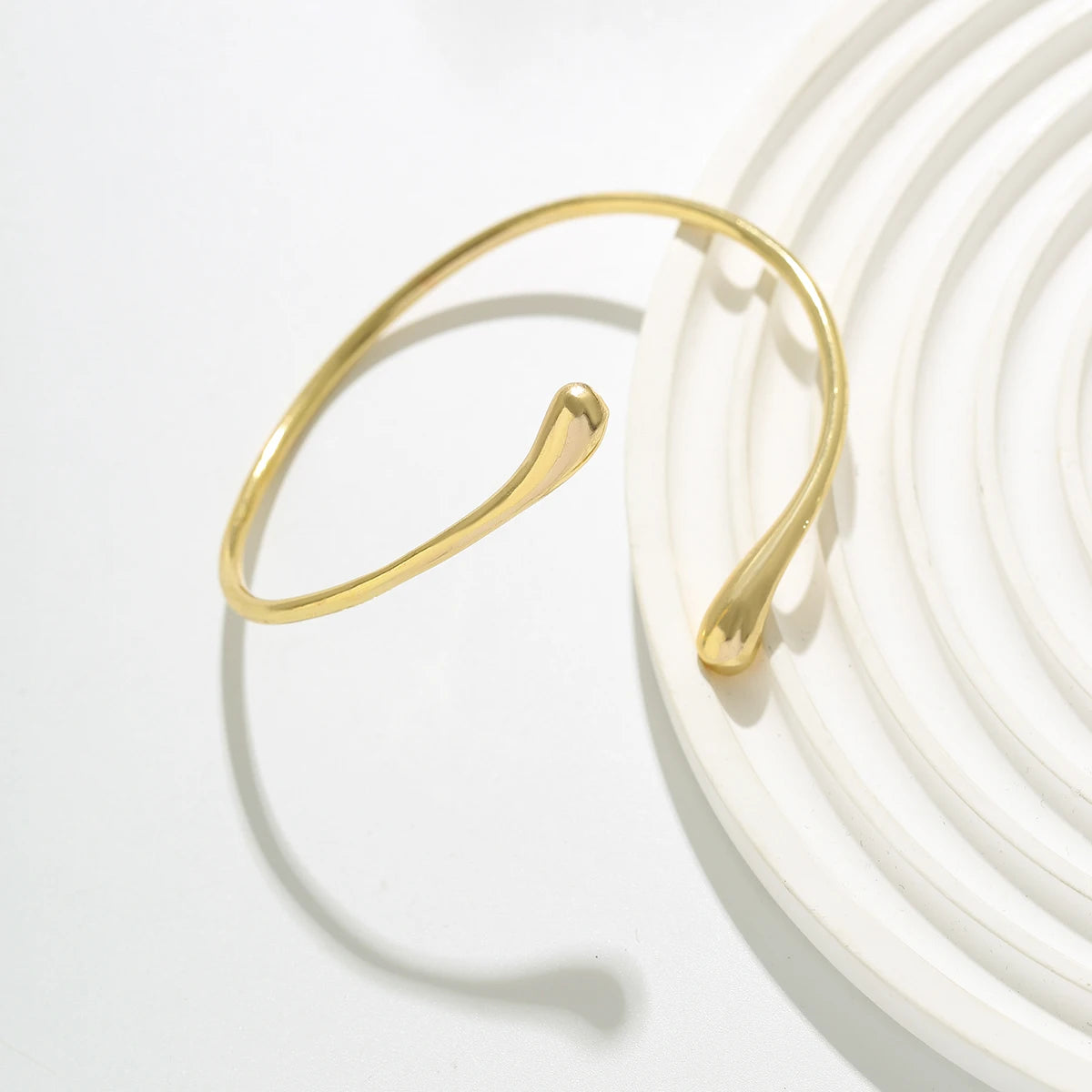 Rosehall Arm Cuff